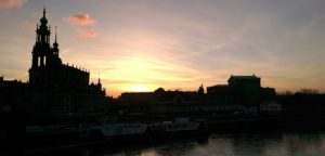 Dresden in der Abenddämmerung.